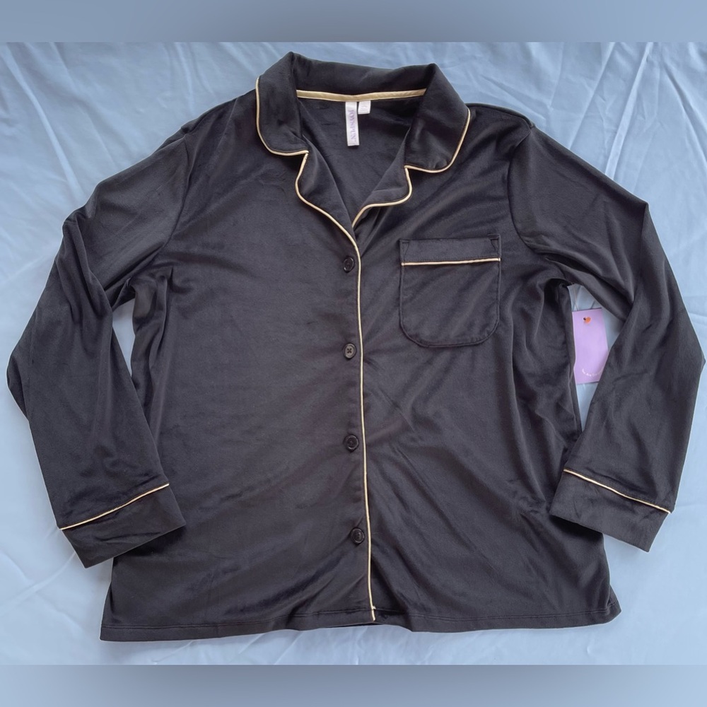 🌱5/$25🌱 JoyLab | Black Velvety/Fleece Button-Down Pajama Top - Picture 4 of 6